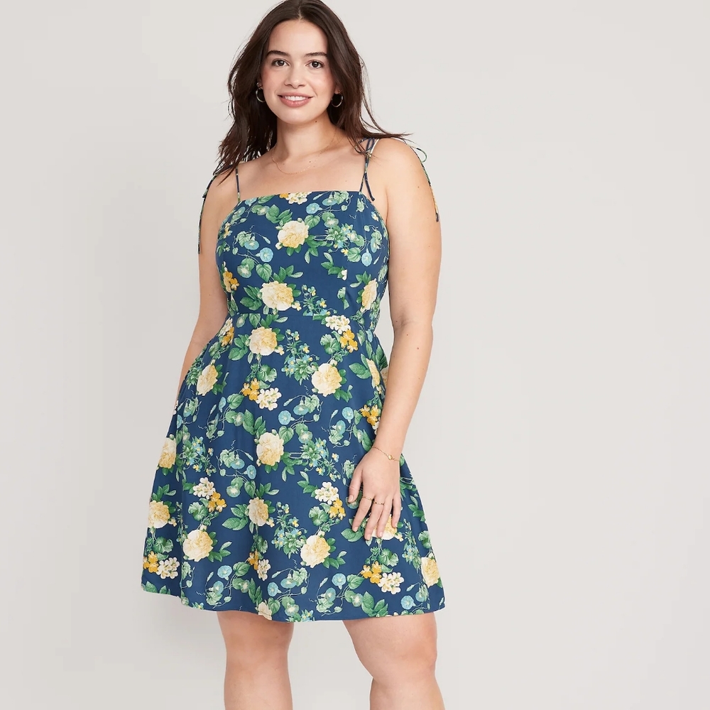 Old Navy | NWT Smocked Shoulder Tie Dress Blue Floral XXL